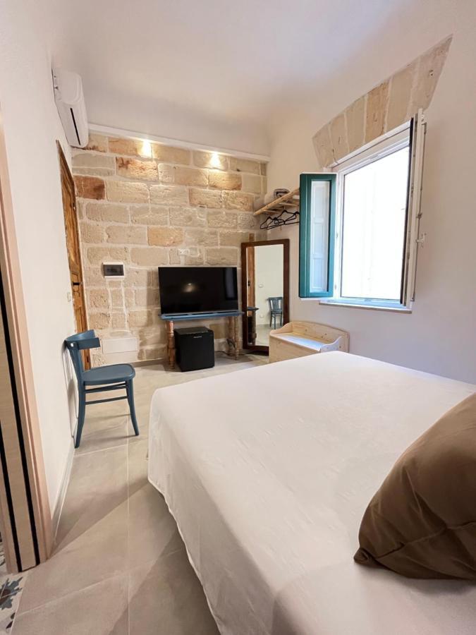 I Mori - Rooms&Apartment Trapani Esterno foto